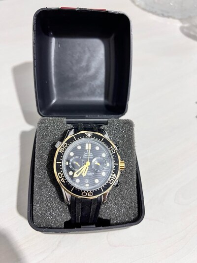 omega saat