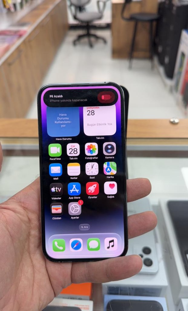 iPhone 14 pro - 3
