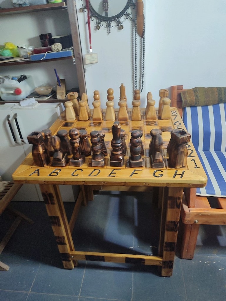 Satranç Masası, Doğal ağaç, El yapımı , Özel işçilik - 4