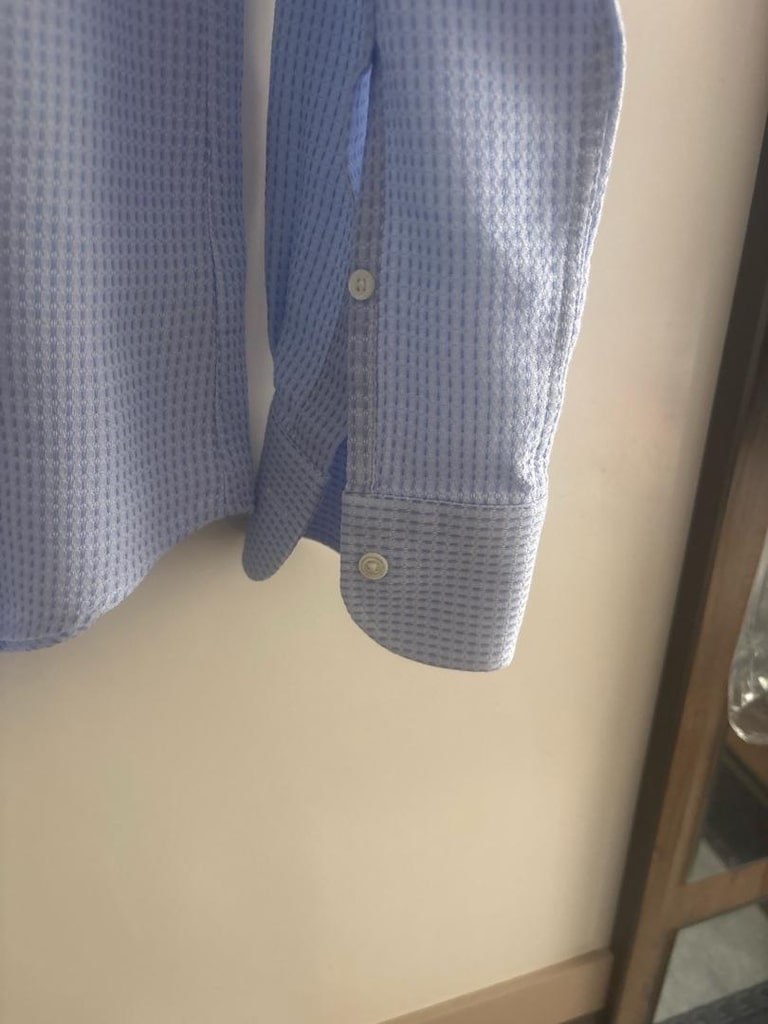 Vakko İtalyan özel exclusive gömlek magazasında fiyatı 11.950 TL - 3