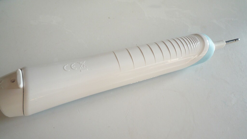 Braun Şarjlı Diş Fırçası Mavi - 4