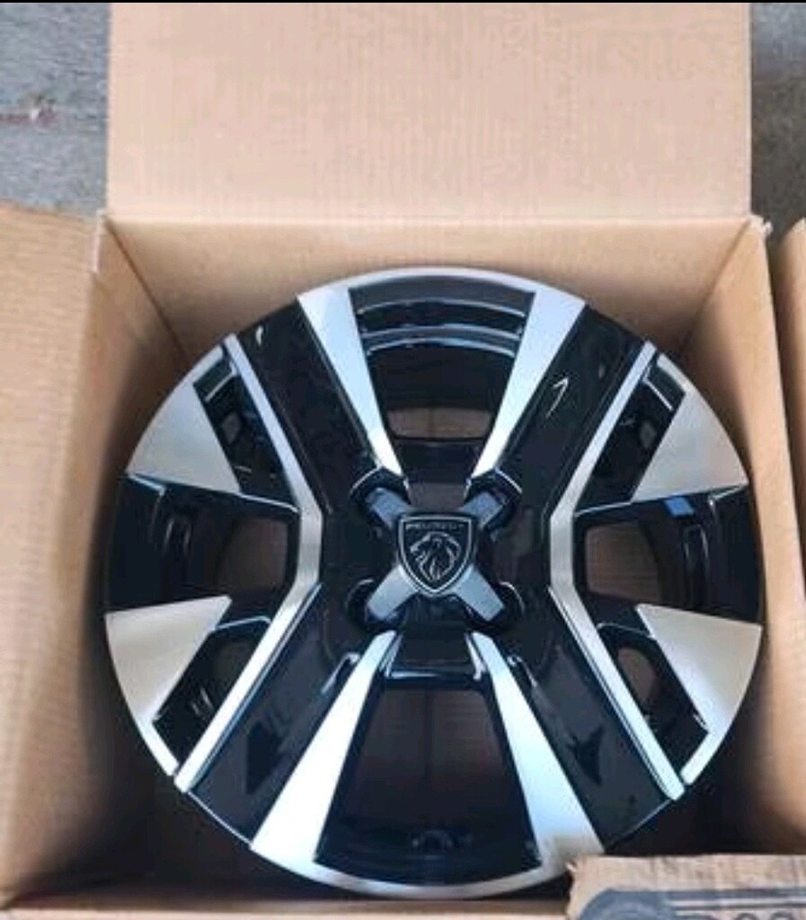 Orijinal Peugeot 2008 Jant Takımı Hatasız.... - 4