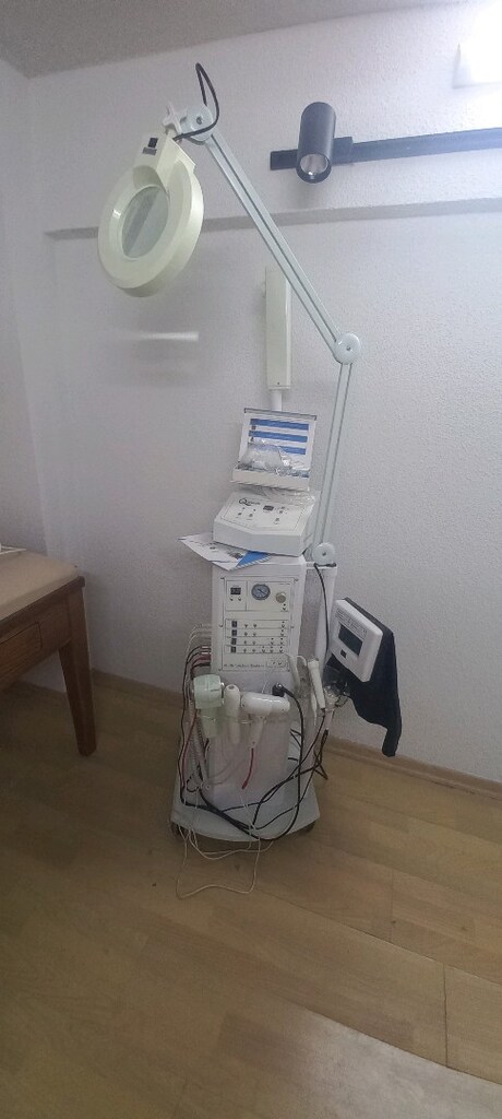 Profesyonel Çok Fonksiyonlu Cilt Bakım Cihazı - 9