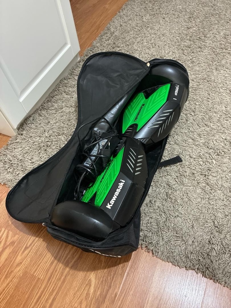 Neredeyse hiç kullanılmamış 0 ayarında Kawasaki Howerboard. - 3