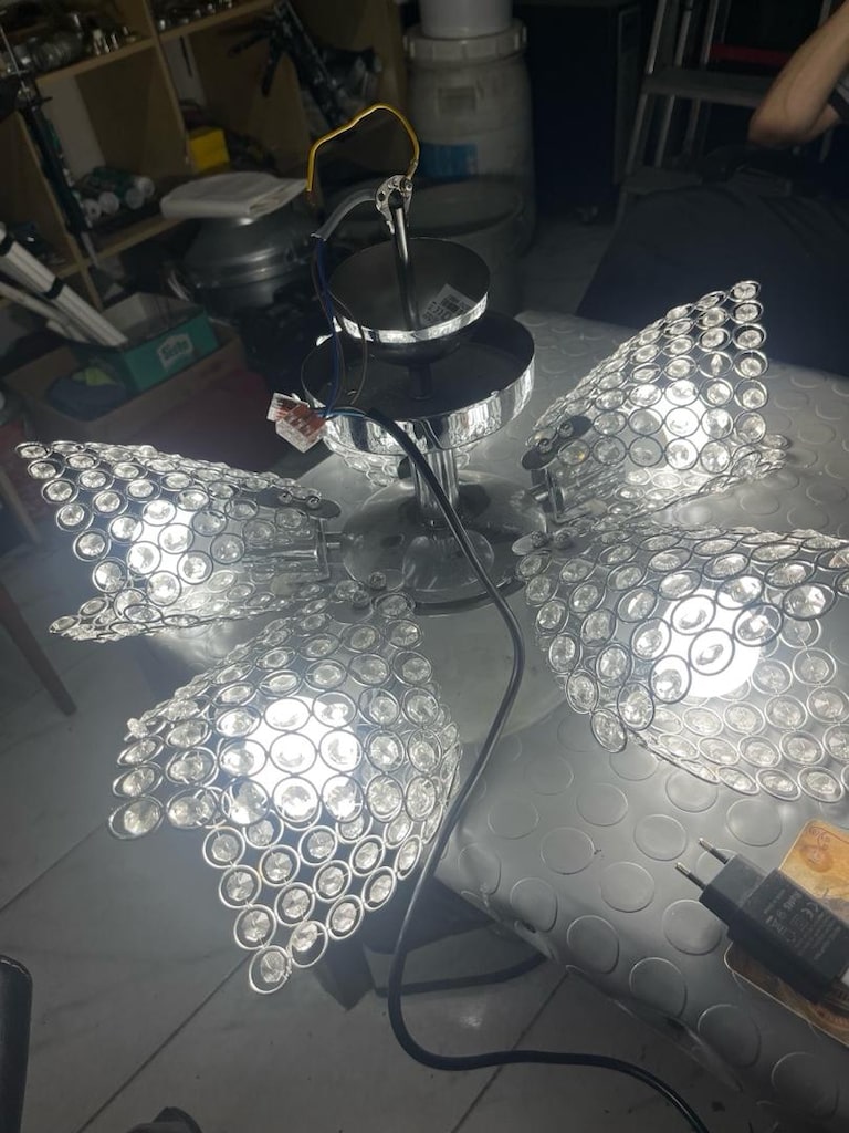 Lüks Modern Kristal Kanatlı Sarkıt Avize Krom 5’li - Ampuller Hediye - 3