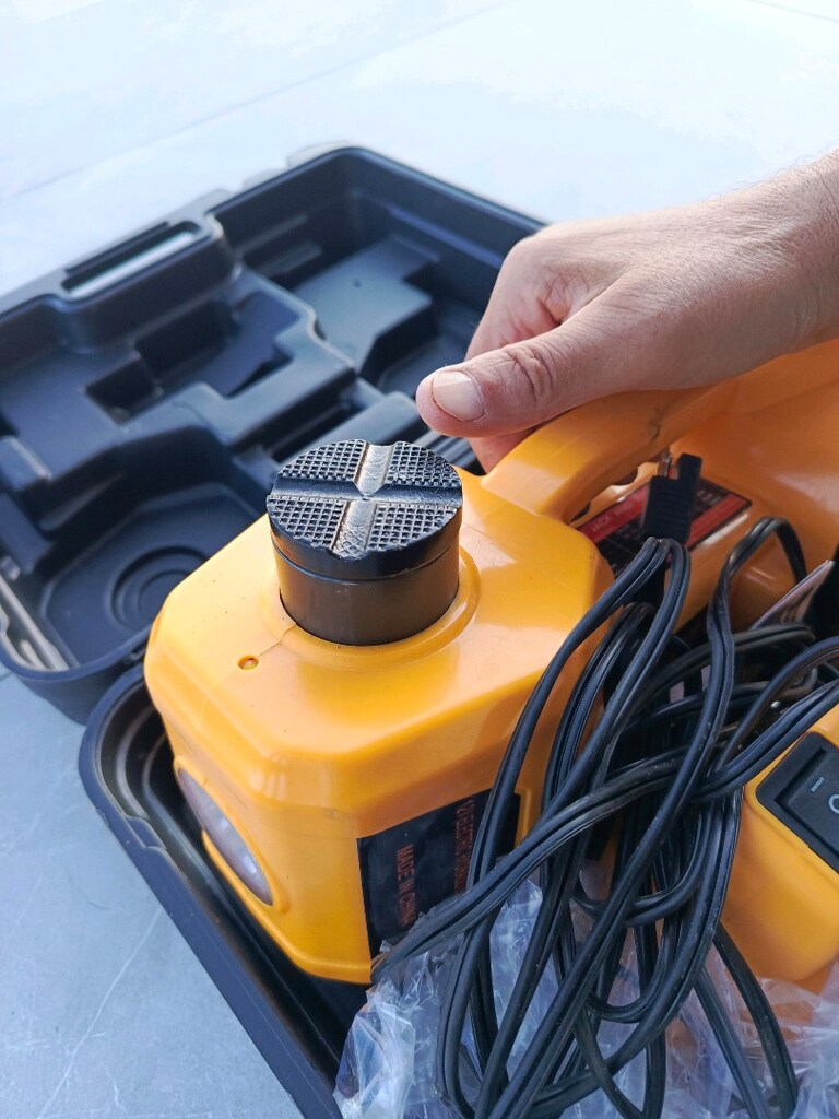 Acil satılık, 12v araba krikosu, komprösör - 2