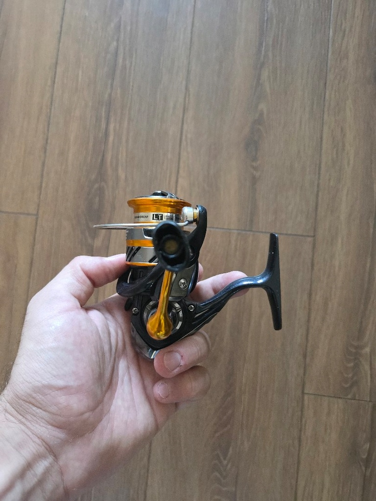 Daiwa revros Lt 2000 xh - 2