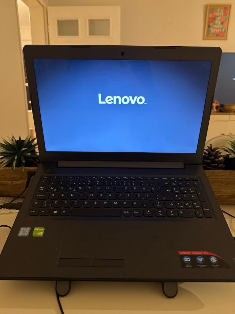 lenova laptop - 2