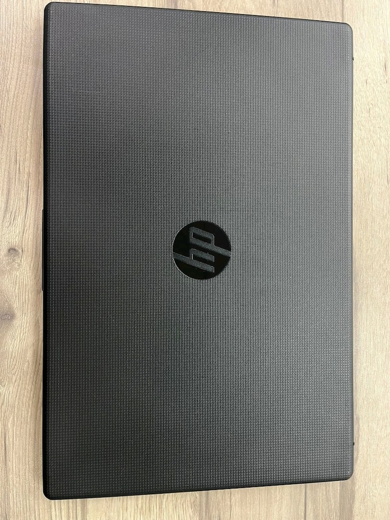 TEMİZ SORUNSUZ HP LAPTOP - 4