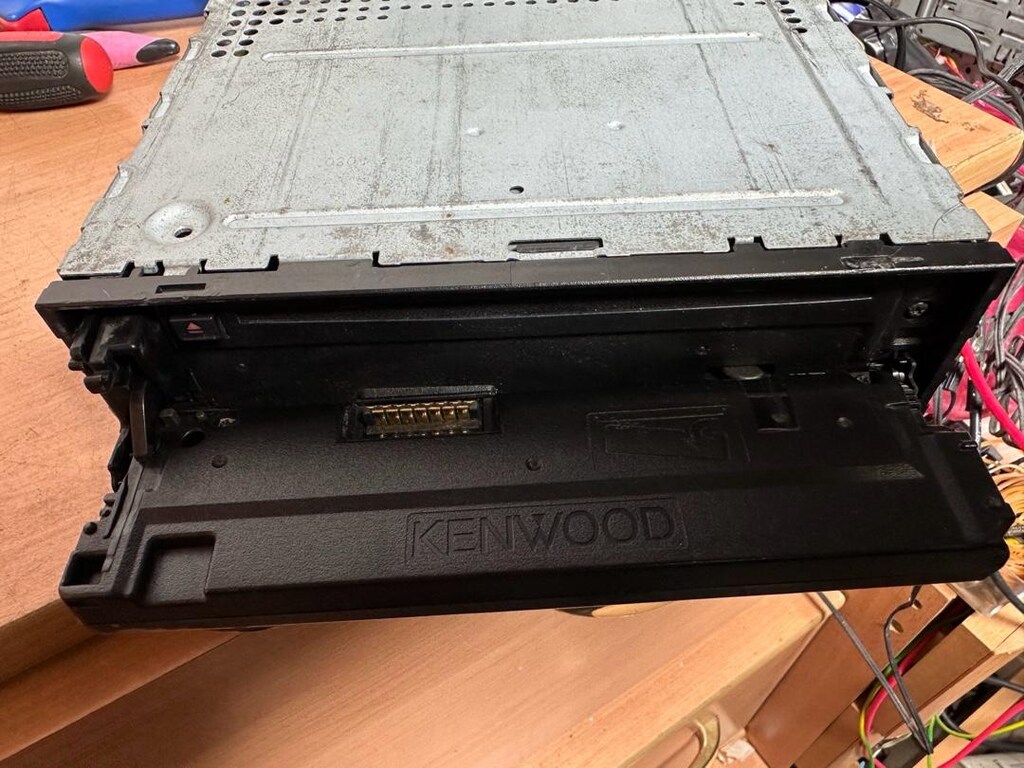 Kenwood kdc-mp5029vg cd-mp3 / vcd - 8