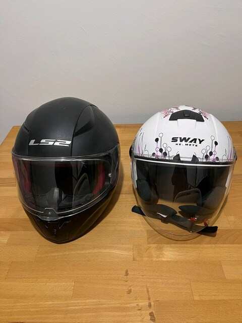 LS2 XL beden Kask ve L beden SWAY kask