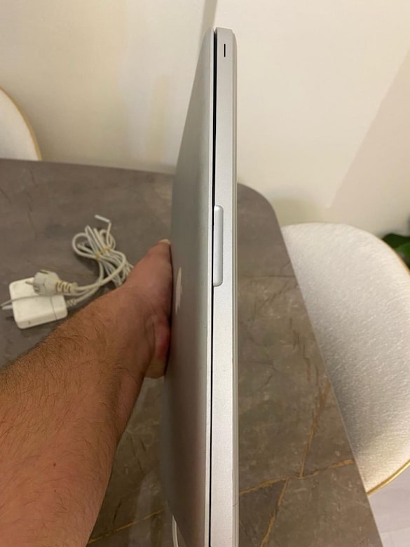 MacBook Pro 13.3inç - 5