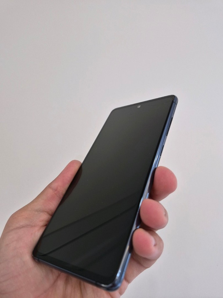 SAMSUNG GALAXY S20FE 256GB SNAPDRAGON - 4