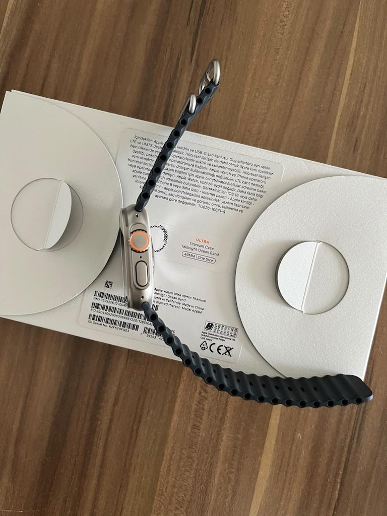 Apple Watch ultra1 49 mm - 8