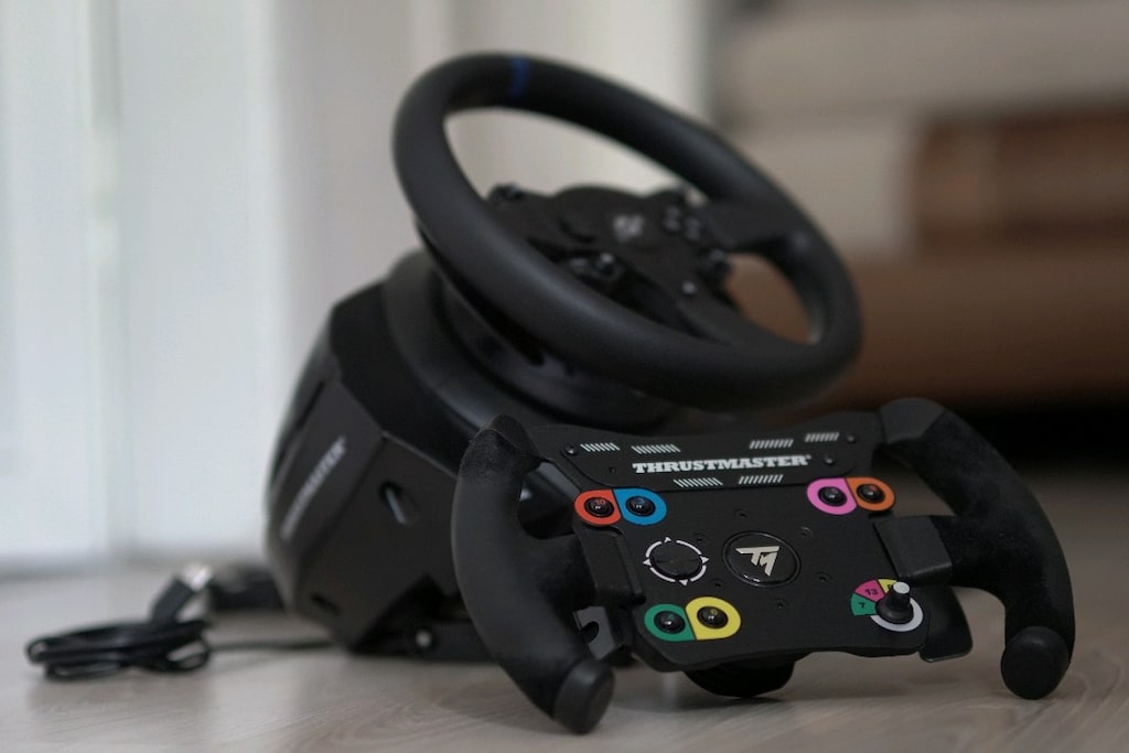 Thrustmaster T300RS GT+F1 DİREKSİYON+shifter