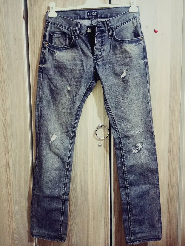 Armani jeans