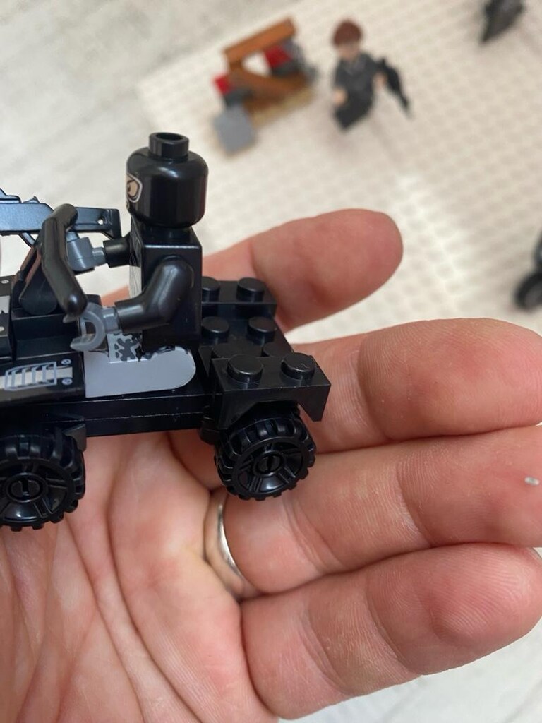 Lego asker swat figür ve arabası - 6