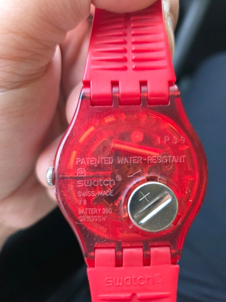 Swatch orjinal kırmızı saat - 2