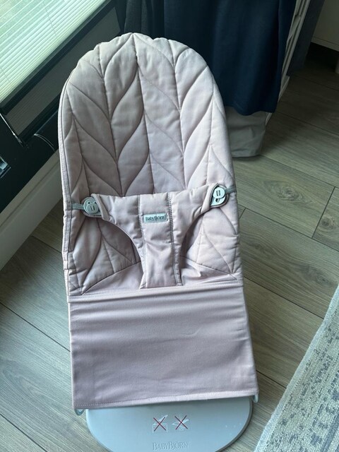 babybjörn ana kucağı