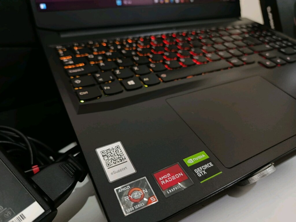 LENOVO RYZEN 5 İŞLEMCİLİ GTX1650 EKRAN KARTLI TEMİZ LAPTOP - 5