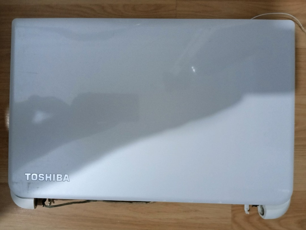 Toshiba Satellite i5 4.Nesil Bozuk Hasarlı Laptop - 5