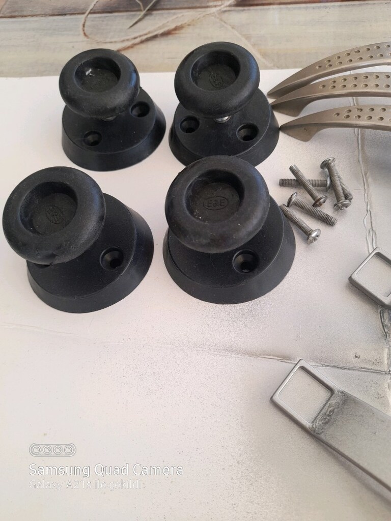 20 ad menteşe 6 ad kulp 4 ad koltuk ayağı vidalı - 6