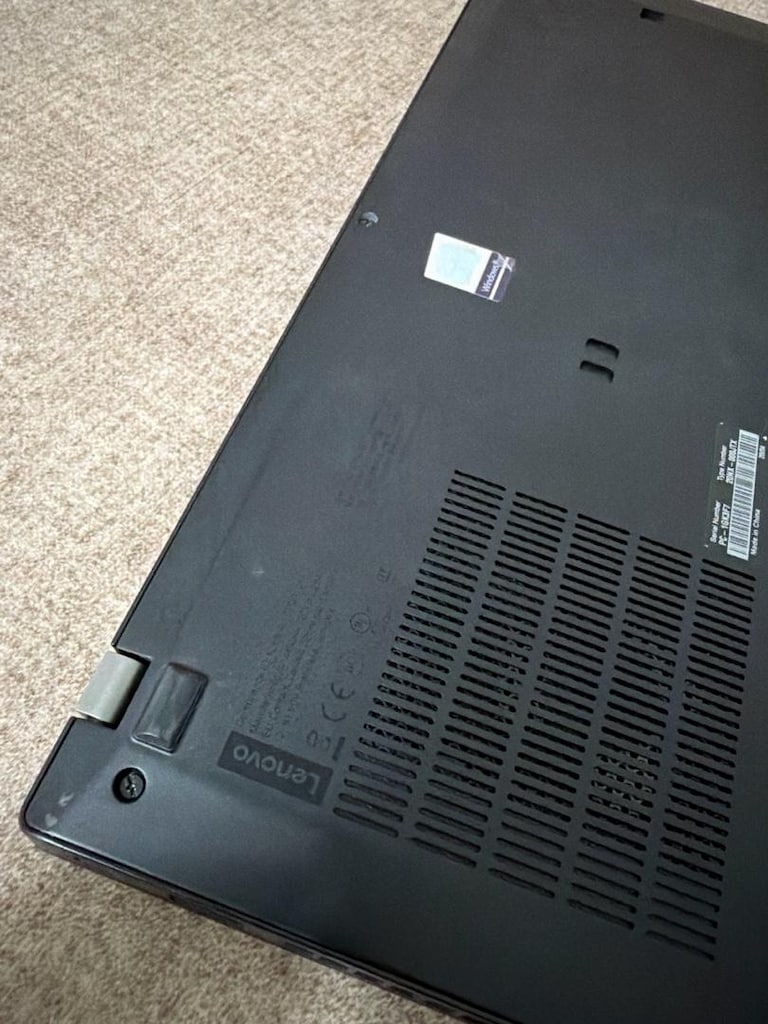 Lenovo Thinkpad T490s İ7 8.Nesil 8GB Ram 256GB Disk - 4