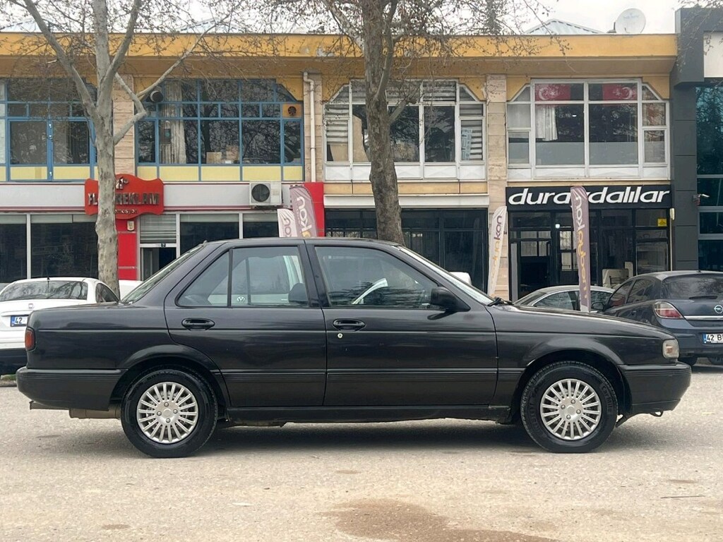 hatasız Nissan sunny ex saloon - 16
