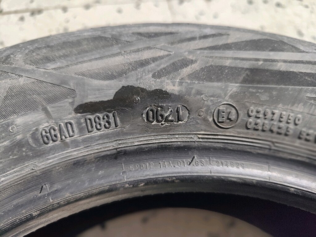 Continental 195/65/15 - 3