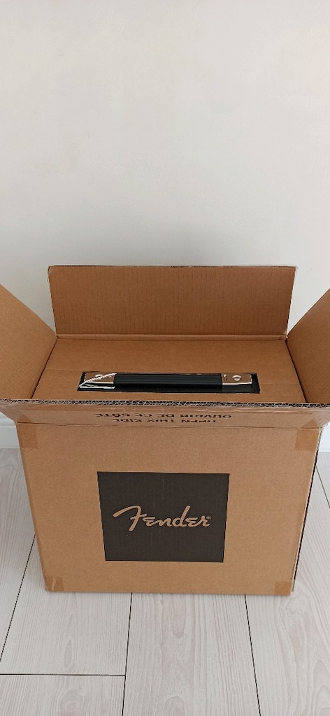Fender Champion II 25 Gitar Amfisi - 6
