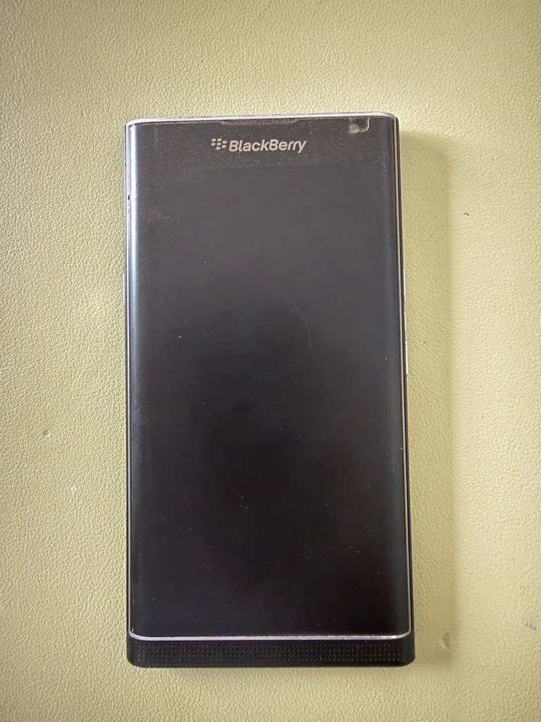 Blackberyy Priv - Android - 14
