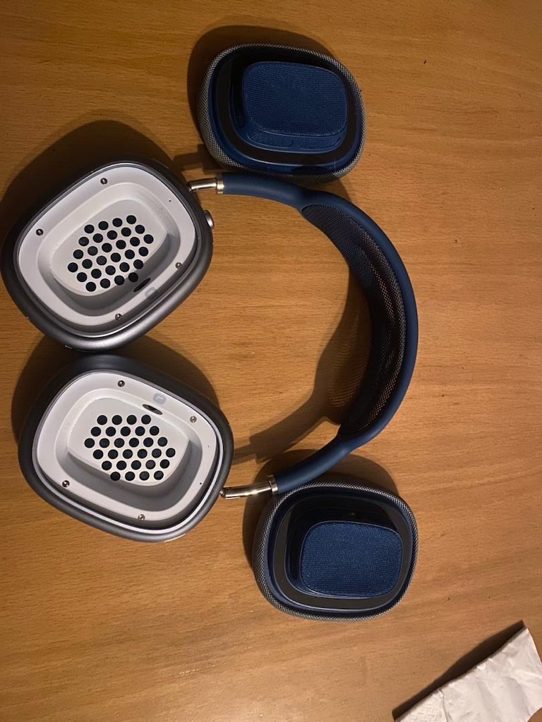 airpods max - 2