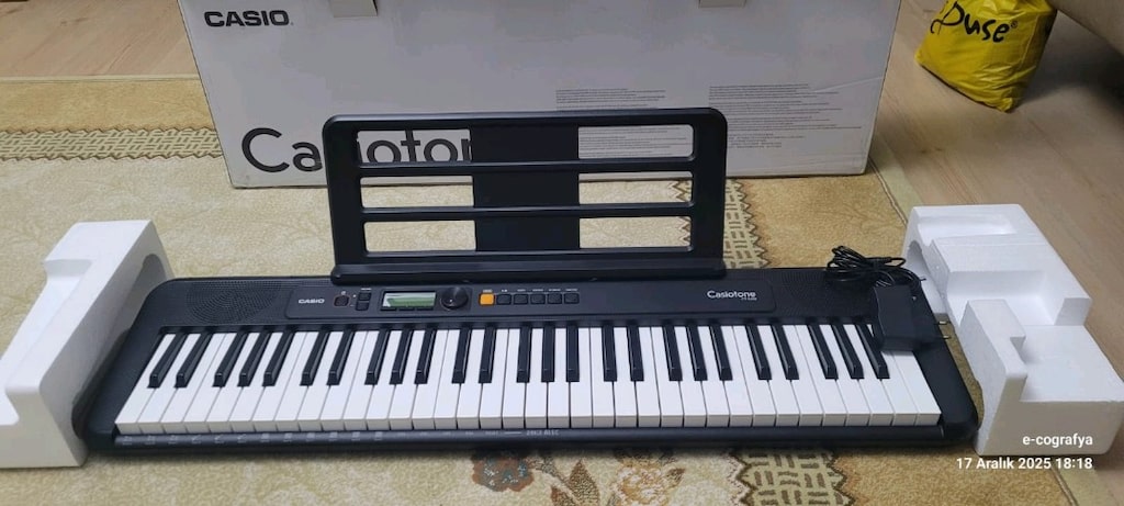 Sıfır denginde çok az kullanılmış piyano özelliğinde org - 4