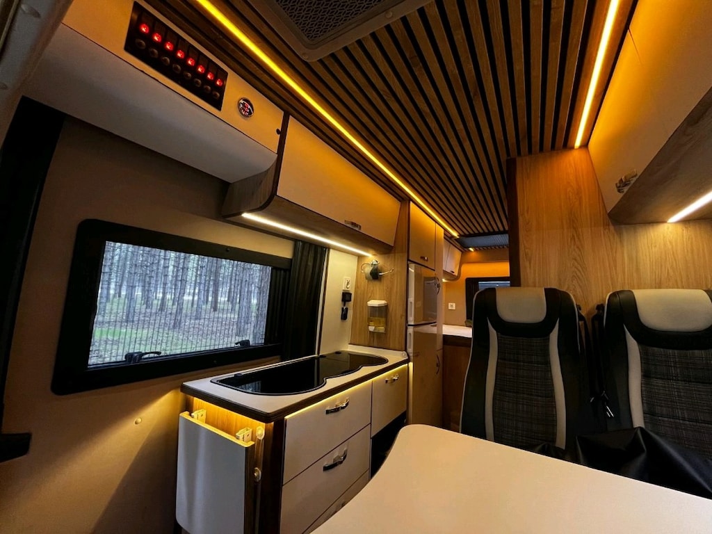 Dört mevsim yaşanabilir karavan - 12