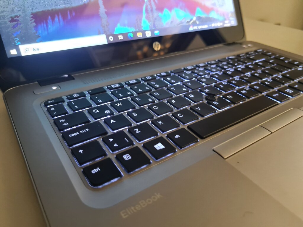 HP ELİTEBOOK 840 G4+İ5 7.NESİL+16 GB RAM+ SSDLİ+ METAL KASA - 2