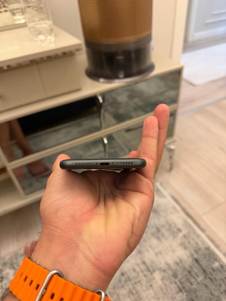 iphoe 11 64 gb - 5