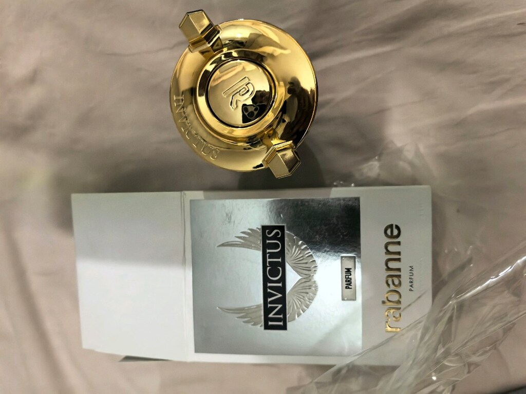 rabanne invictus kutusu açıldı 2 fs sıkıldı - 2
