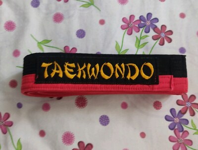 TAEKWONDO KIRMIZI SİYAH KUŞAK
