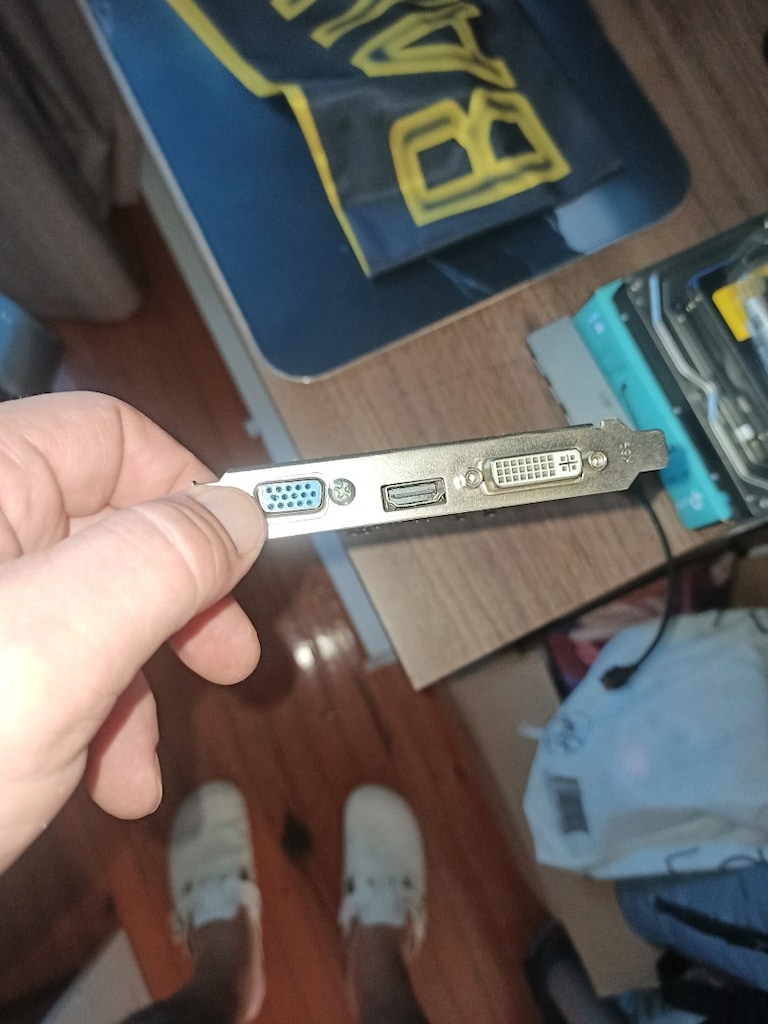 1GB HD 5450 Ekran Kartı - 3
