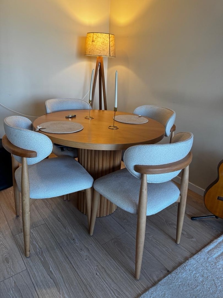 Modern Yemek Masası Takımı ve Sandalyeler - 2