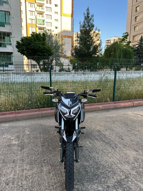 ANLILARIYLA BERABER SATILIKTIR