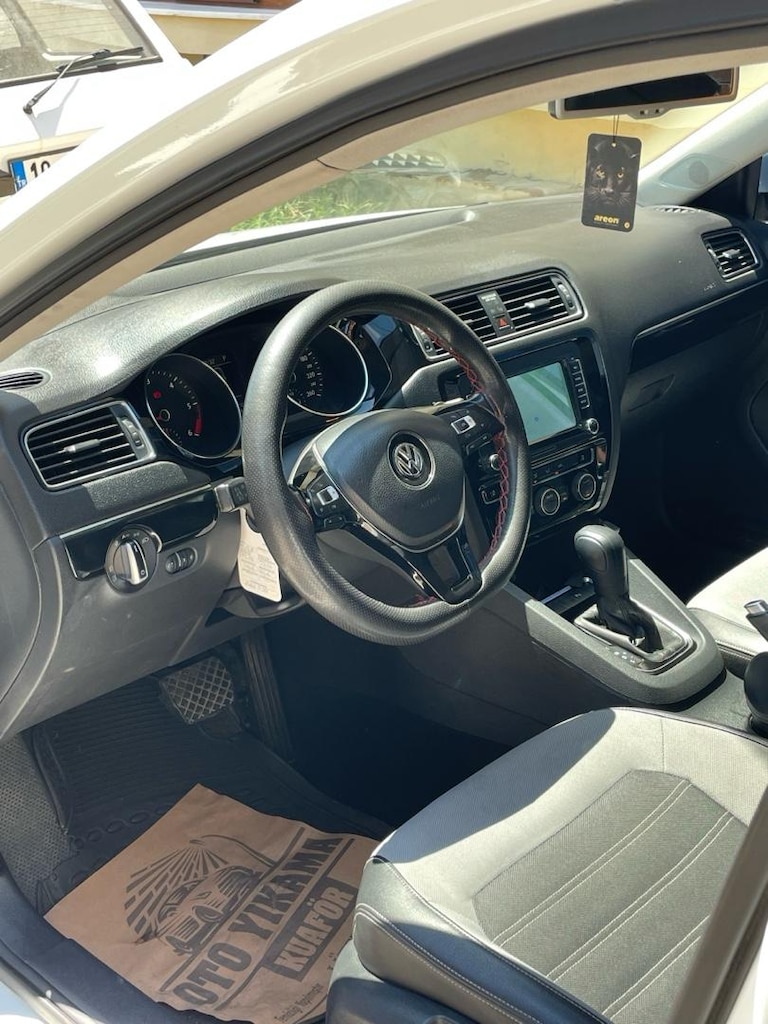 SAHİBİNDEN TEMİZ OTOMATİK 1.6 SERVİS BAKIMLI JETTA - 5