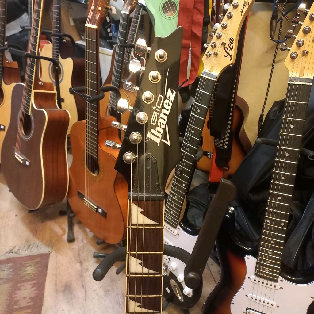 Ibanez grg170dx Bk Sifir ayarinda elektro gitar.. - 3