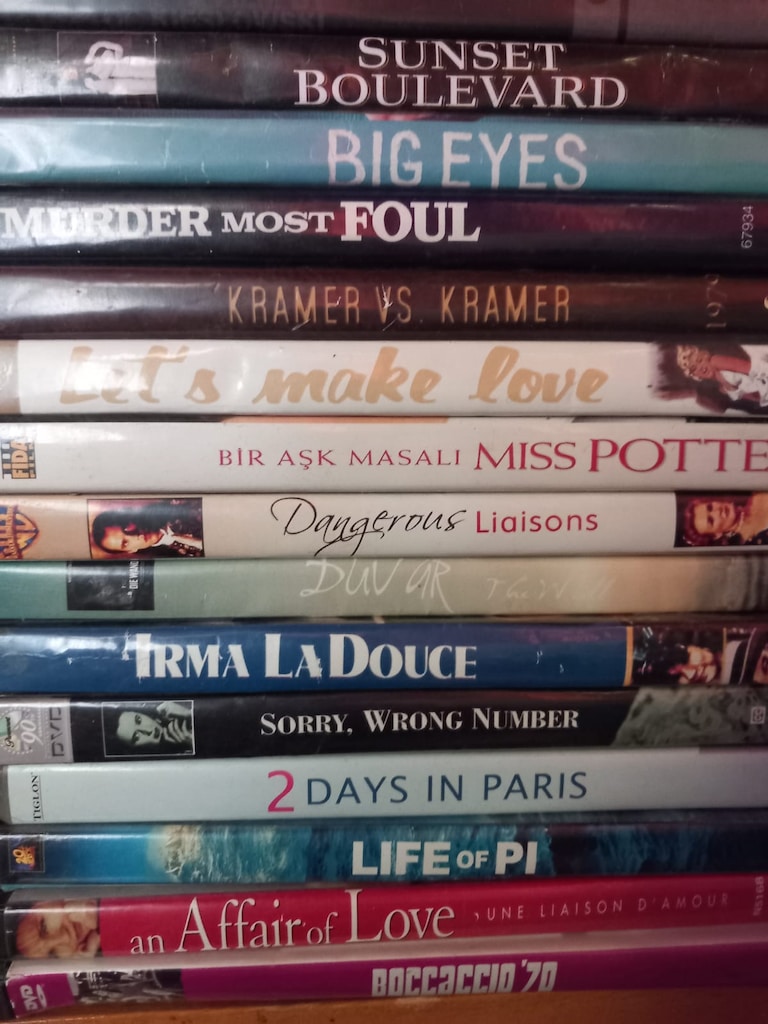 180 adet DVD film - 3