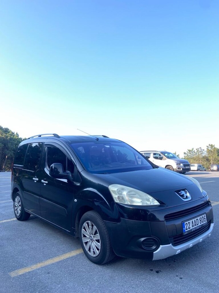 Bakımlı 1.6 HDI premium partner tepe - 3