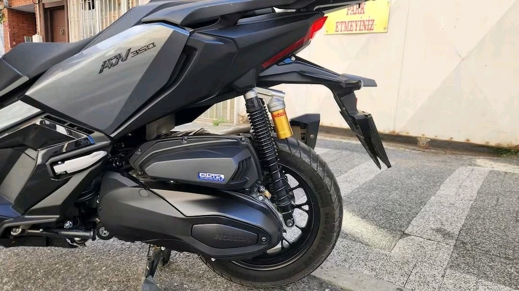 ADV 350 Honda - 4