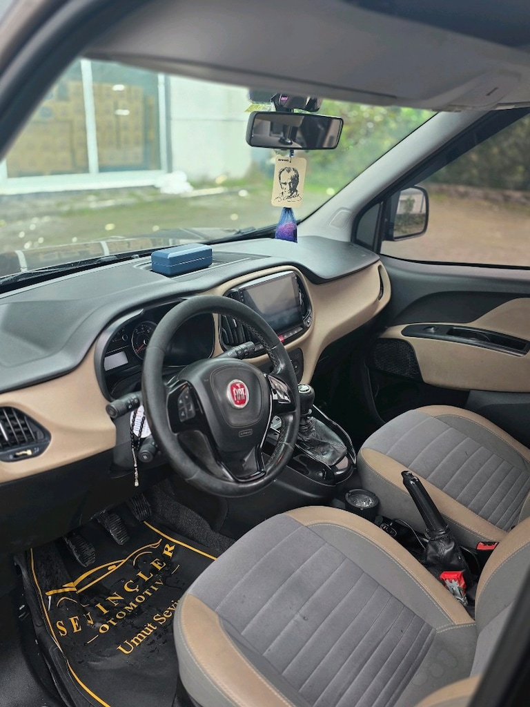 Fiat Doblo Combi 1.6 Premio plus - 4