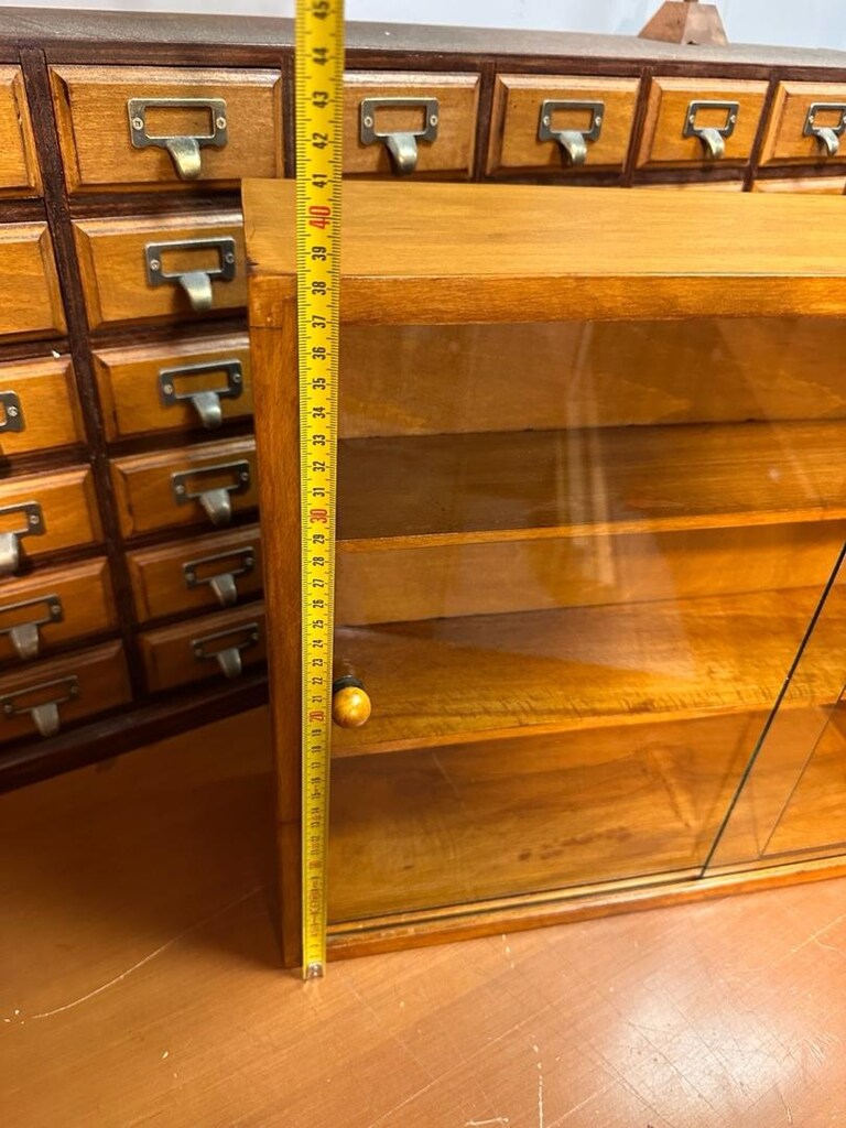 Ahşap vintage ecza dolabı - 7