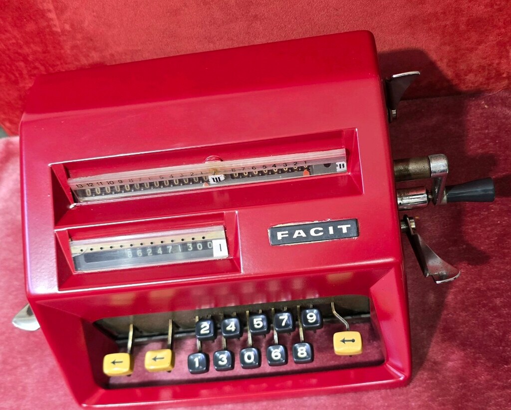FACID vintage hesap makinası sorunsuz çalışır - 4