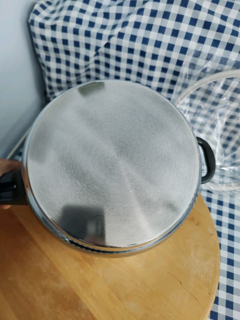 Fissler düdüklü tencere 4.5 Lt tertemiz yanında sıfır lastik verilecek - 5